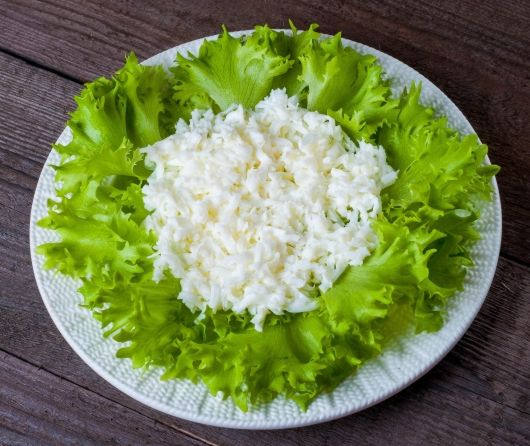salat-krevetki-na-snezhnoi-podushke-prigotovlenie5