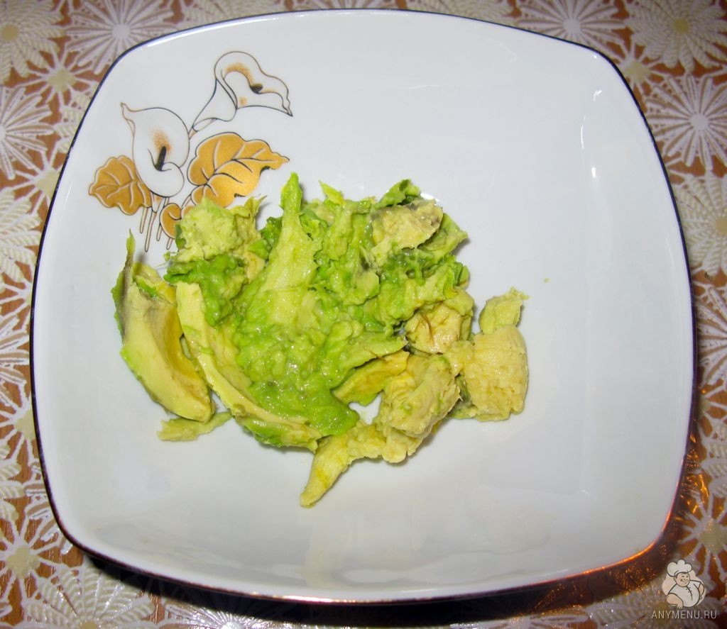 Салат из сельди и авокадо (4)
