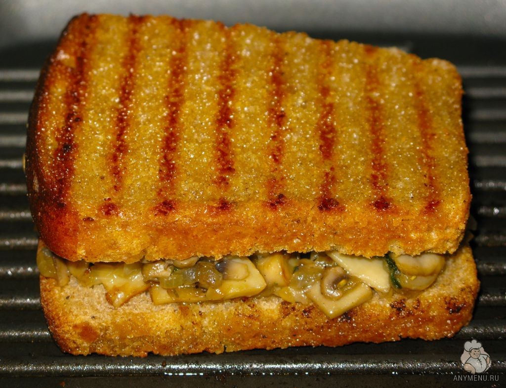 Бутерброд-гриль с шампиньонами и сыром (7)