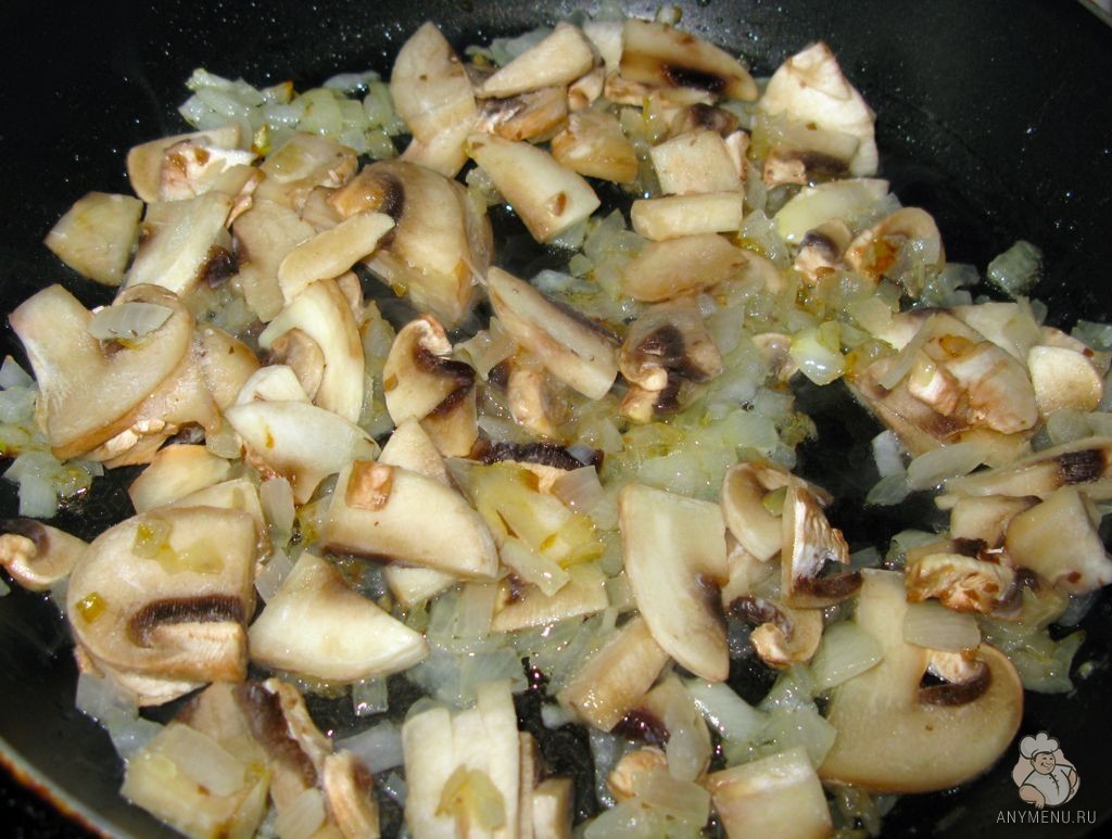 Куриная грудка в сливочном соусе с грибами (6)