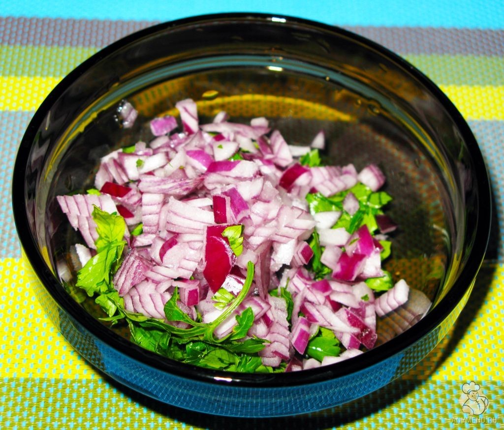 Салат из краснокочанной капусты с кукурузой (5)