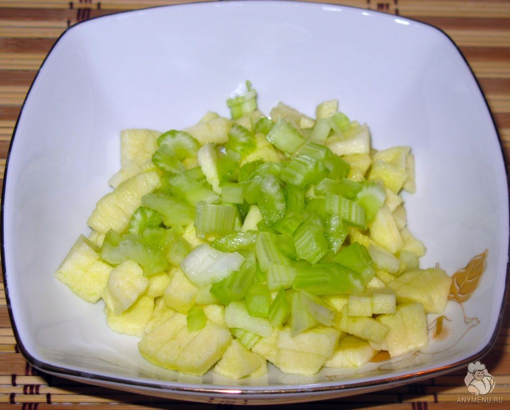 Салат из сельдерея, яблок и моркови (2)