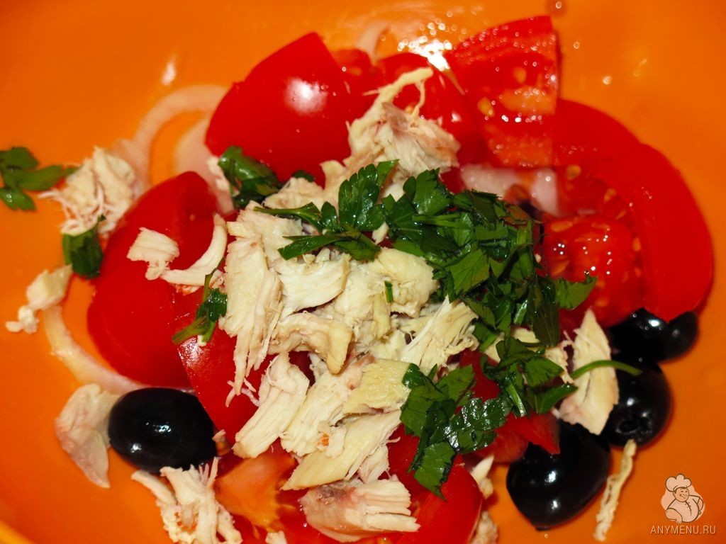 Диетический салат из курицы и овощей (2)