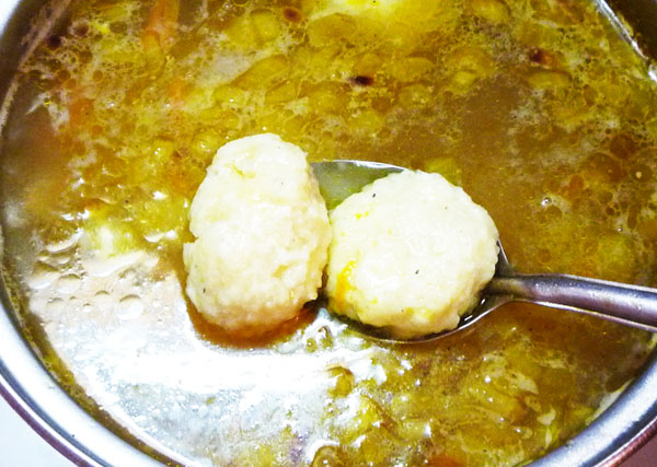 Куриный суп с сырно рисовыми клецками6