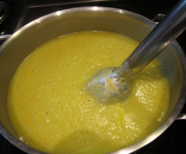 Сливочный суп пюре с курицей5