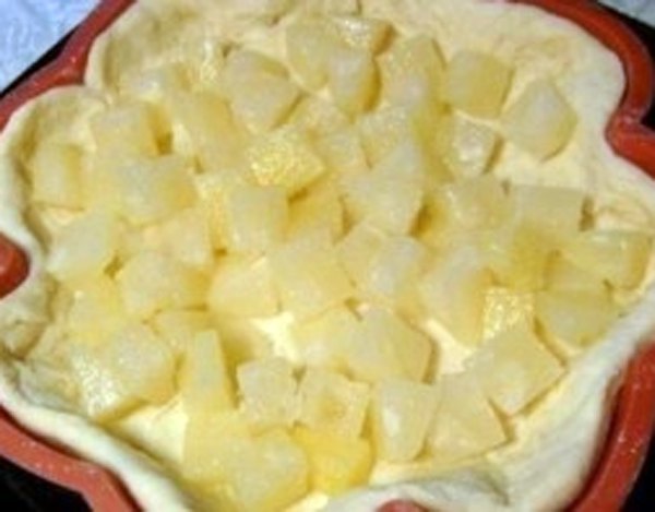 Творожный пирог с ананасами5