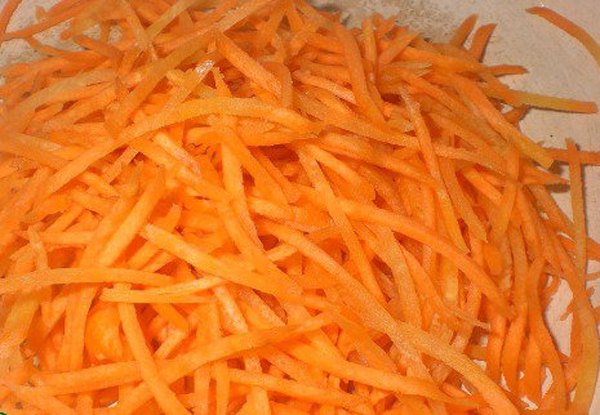 Салат морковный с яблоками Сладкая жизнь1
