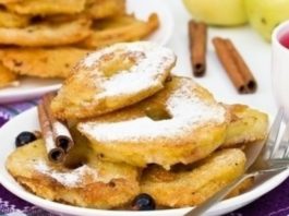 yabloki-v-tvorozhnom-klyare