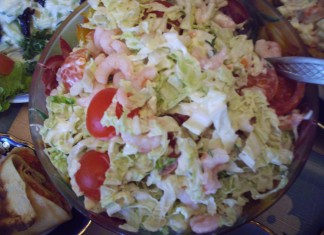 salat-iz-pekinskoj-kapusty-i-pomidor