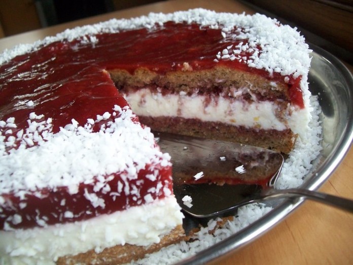 Невероятно вкусный пирог из гречневой муки с шоколадом