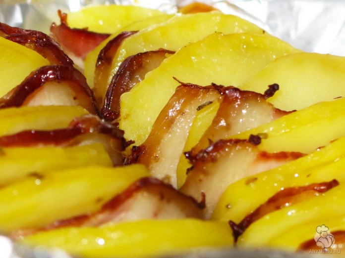 Картофель с беконом в духовке рецепт с фото пошагово