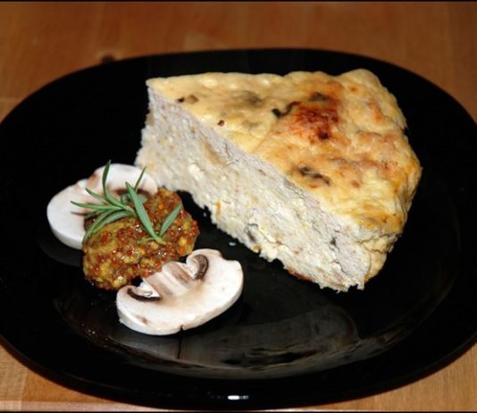 rinyj-puding-s-sousom-beshamel