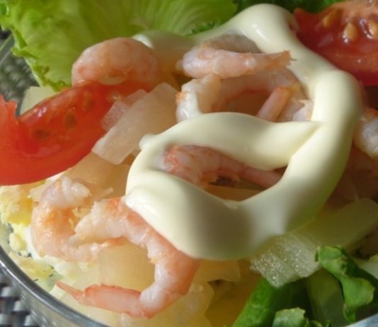 salat-s-ananasom-i-krevetkami