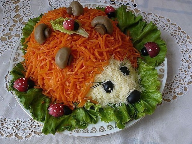 salat-yozhik-s-korejskoj-morkovyu