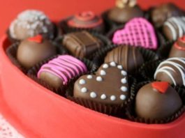 shokoladnye-konfety-na-den-svyatogo-valentina