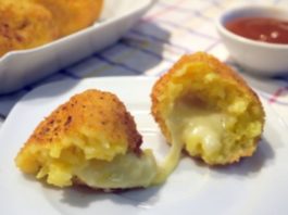 shariki-iz-kurinogo-farsha-s-syrom