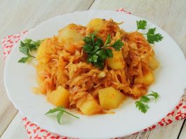 tushenaya-kartoshka-s-kapustoj