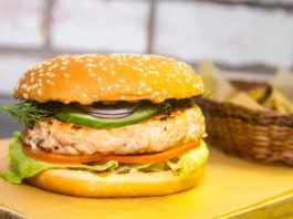 gamburger-s-igroj