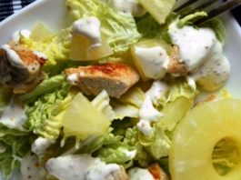 Салат с индейкой и ананасами salat-s-indejkoj-i-ananasami