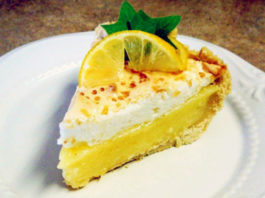 gorkij-pirog-s-limonnoj-nachinkoj-v-multivarke