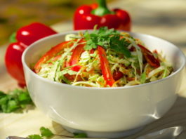 kanadskij-kapustnyj-salat