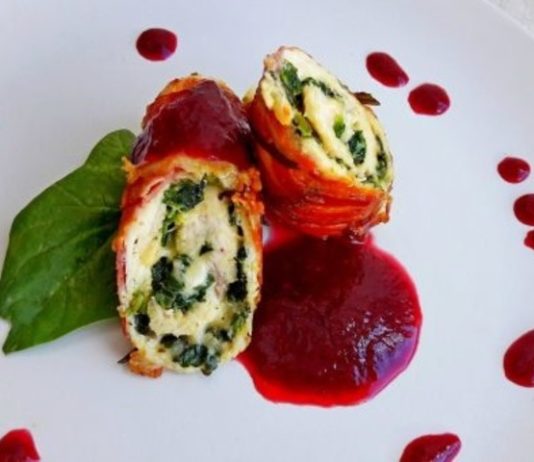 kurinie_ruletiki_so_slivochnim_shpinatom_i_hrustyashim_bekonom