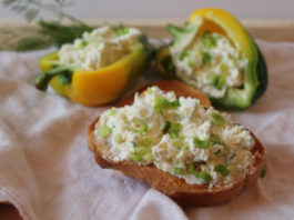 Творожная паста с зеленым луком