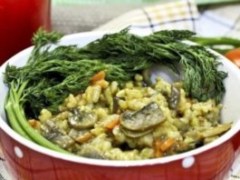 skoryj-plov-s-gribami