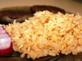 skoryj-chesnochnyj-plov