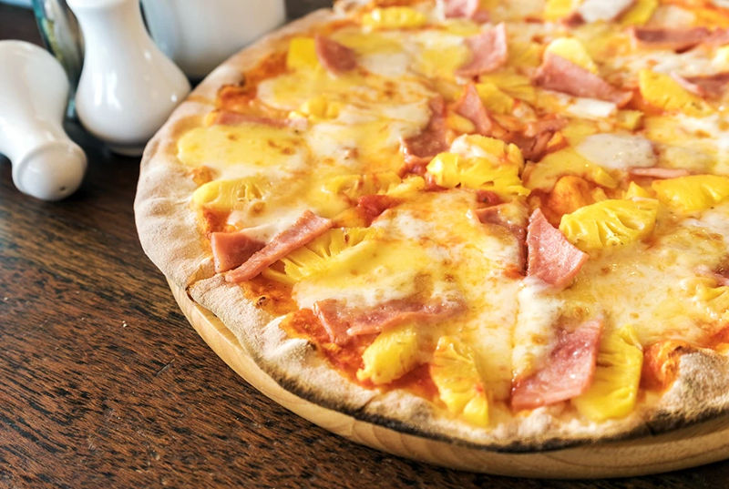 Топ популярных рецептов пиццы - откуда пошли названия?